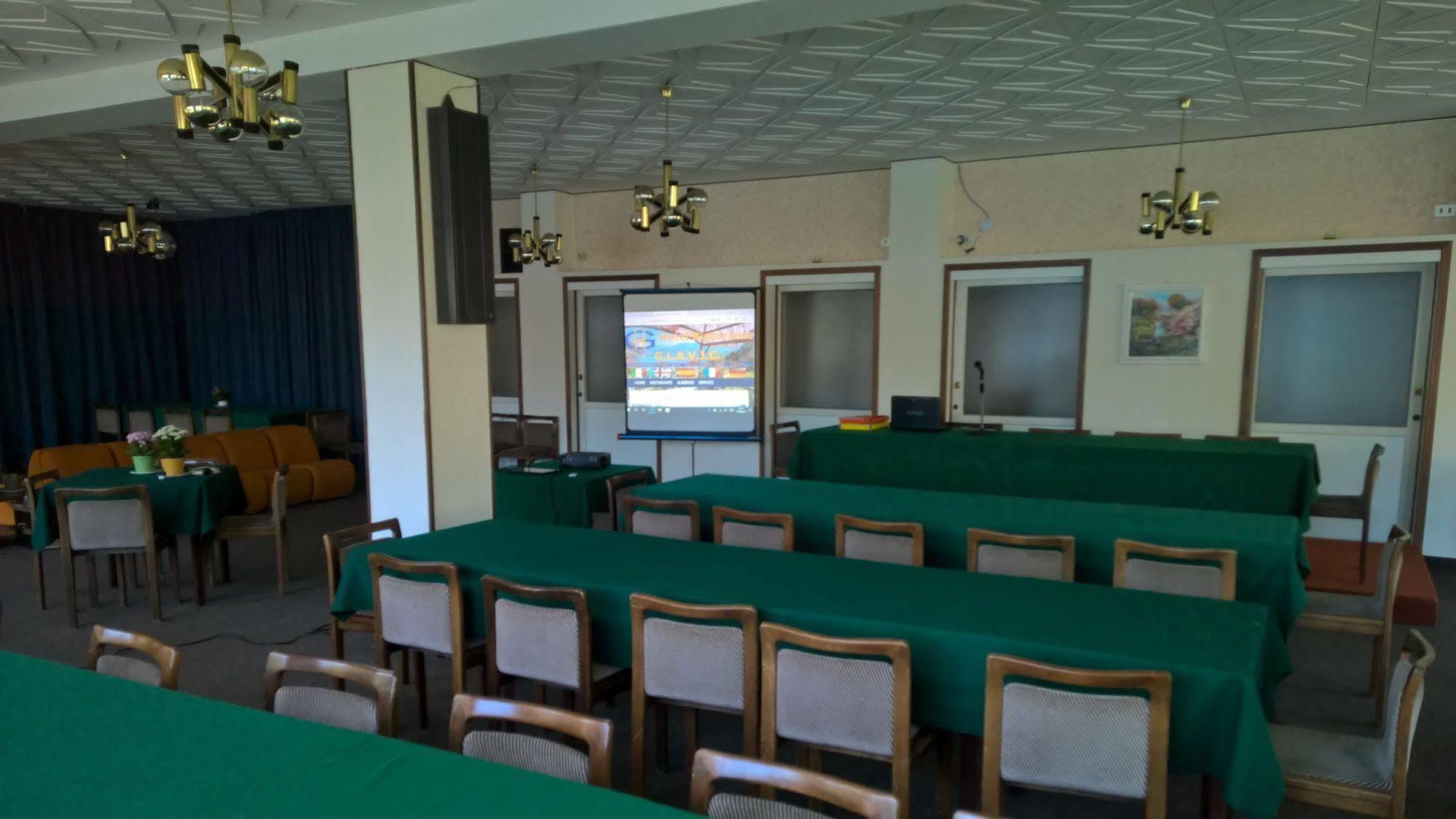 Hotel Glavjc Torno Εξωτερικό φωτογραφία