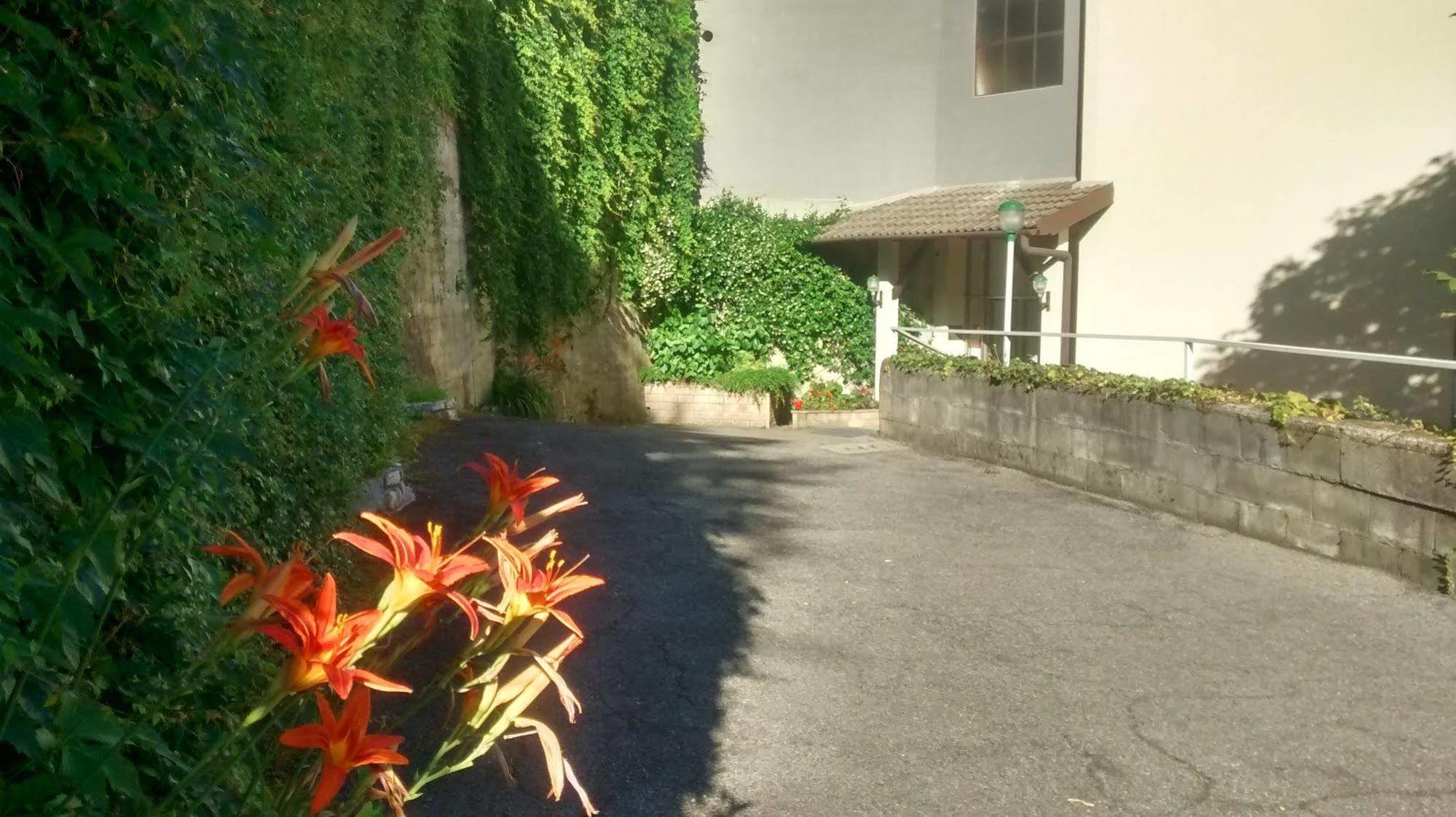 Hotel Glavjc Torno Εξωτερικό φωτογραφία